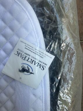 SmartPak White Quilted Saddle Pad with white trim NEW!! Oversized dressage